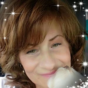 Meet your Posher, Sandy